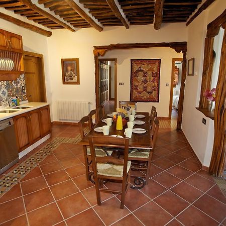 Casa Carole - 3 Bedroom Luxury Apartment Bubión Стая снимка